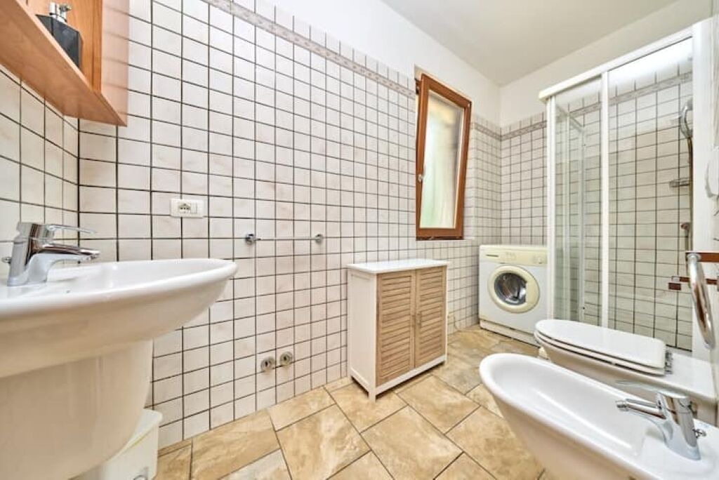 Photo of Bathroom in Malcesine