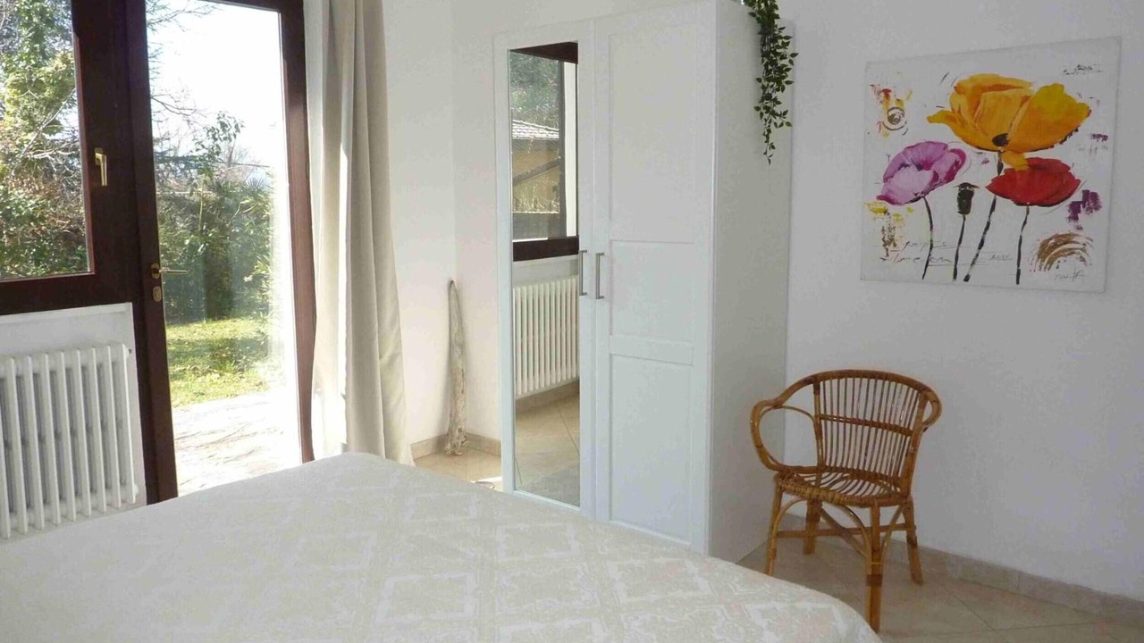 Photo of Bedroom in Porto Valtravaglia