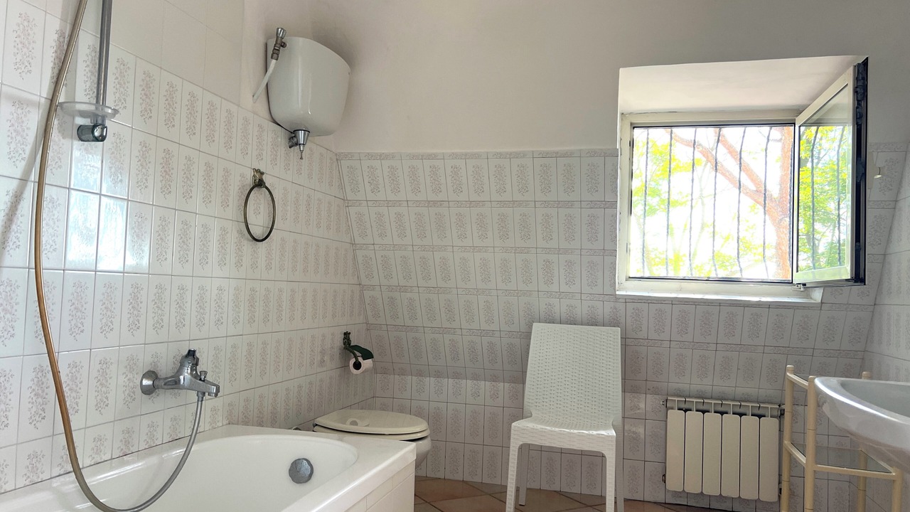 Photo of Bathroom in Latina Lido