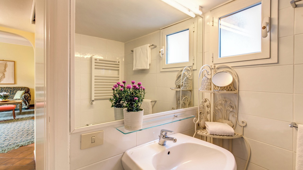 Photo of Bathroom in Rione VII Regola