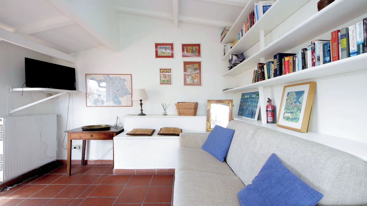 Photo of Livingroom in Rione VII Regola