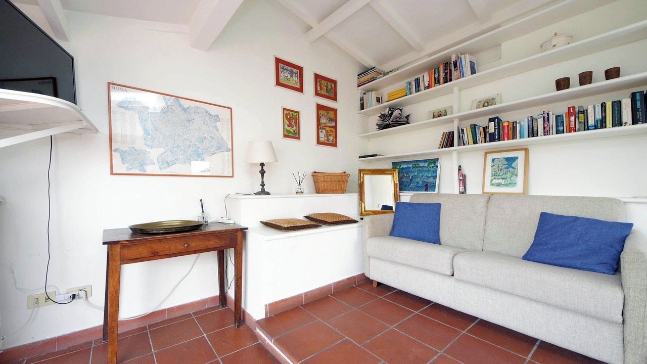 Photo of Livingroom in Rione VII Regola