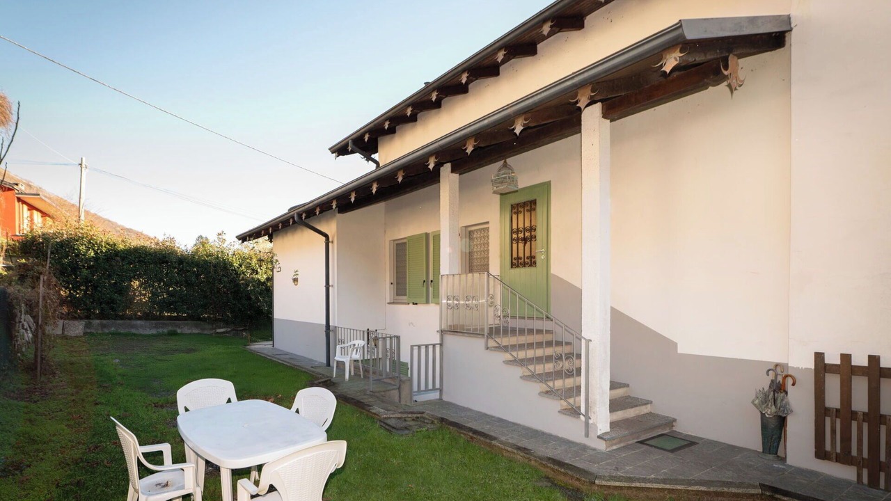 Photo of Patio Balcony in Mergozzo