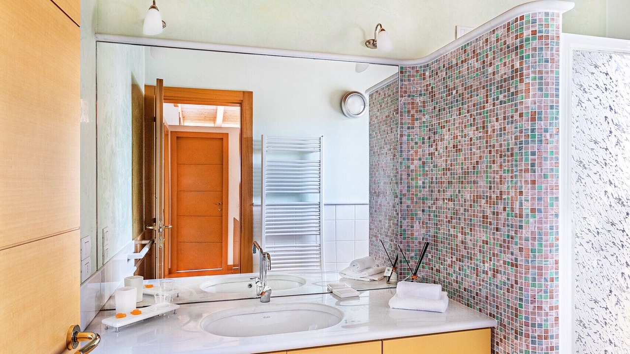 Photo of Bathroom in Montinelle