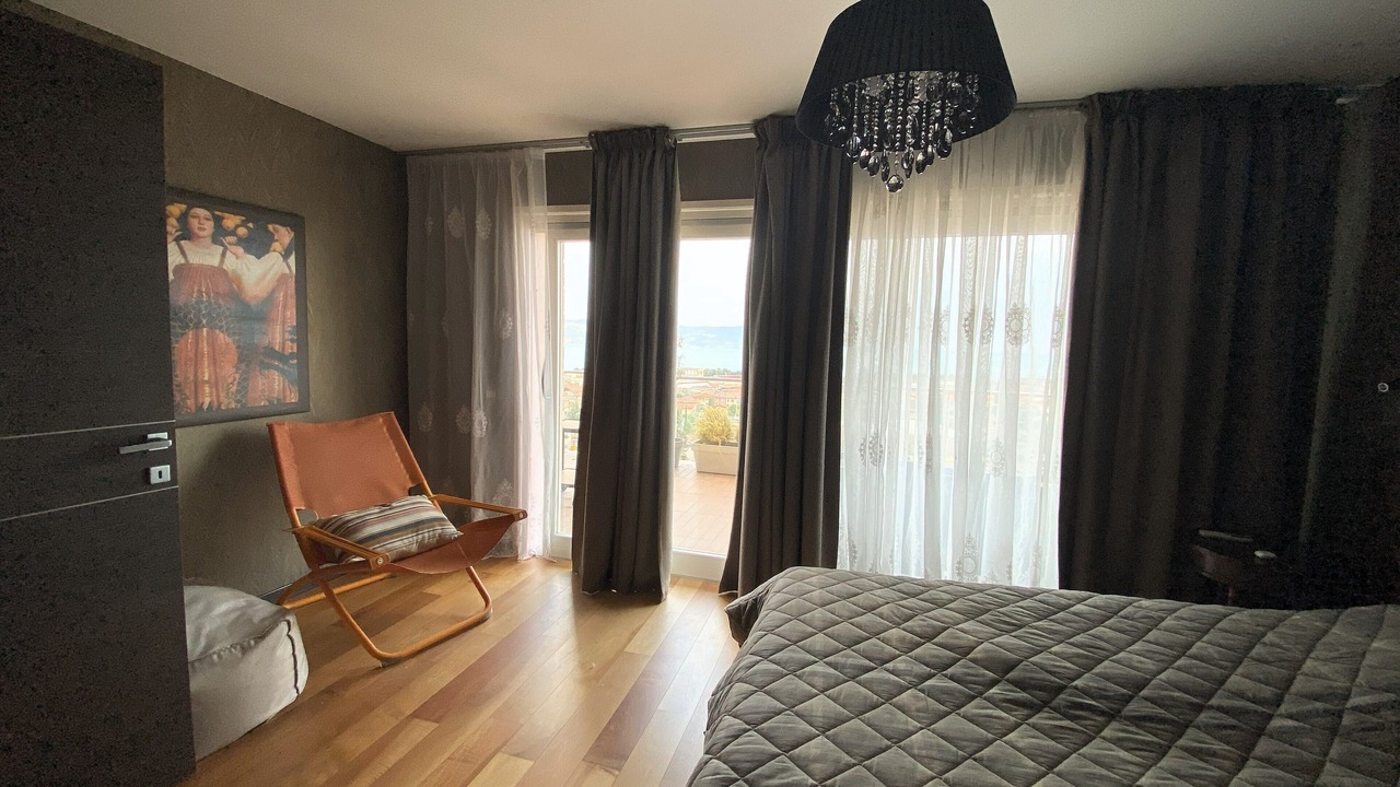 Photo of Bedroom in Toscolano Maderno