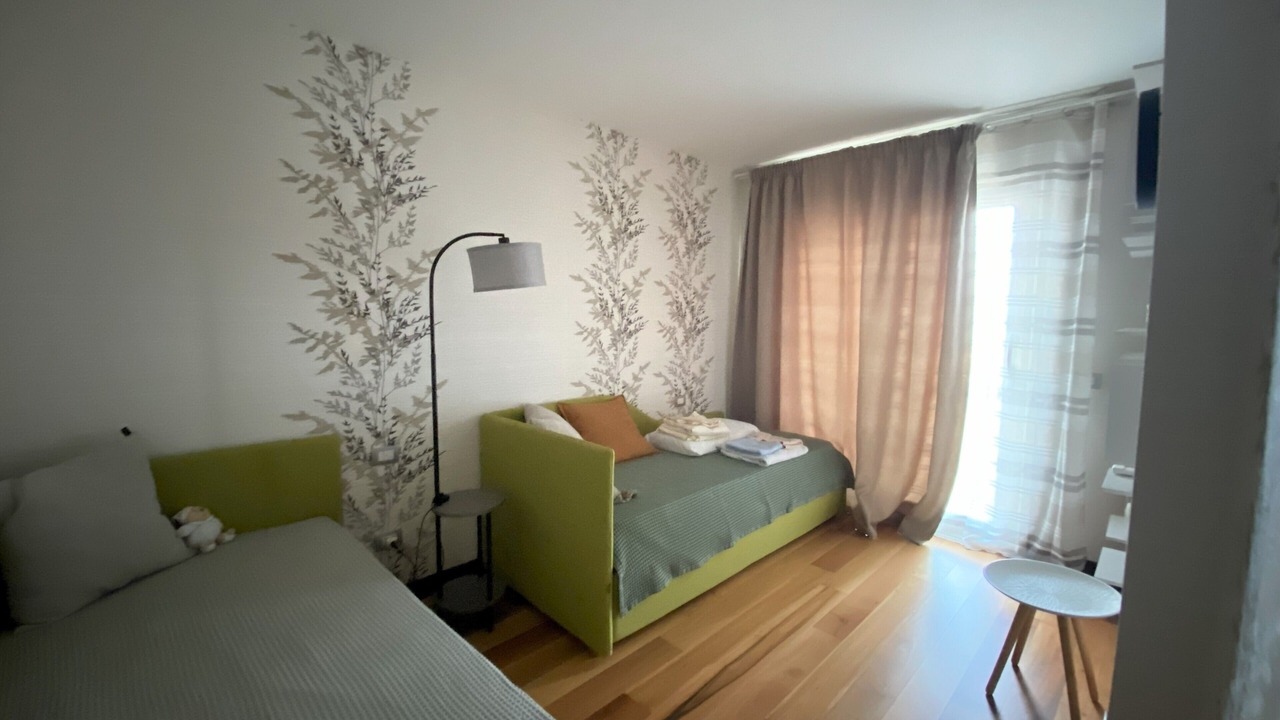 Photo of Bedroom in Toscolano Maderno