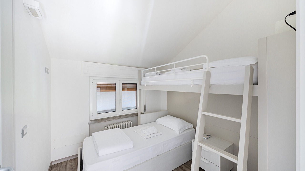 Photo of Bedroom in Padenghe sul Garda