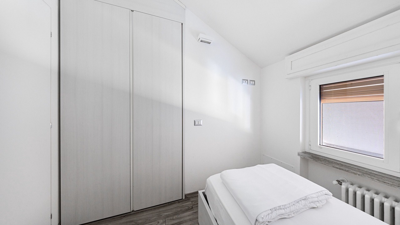Photo of Bedroom in Padenghe sul Garda