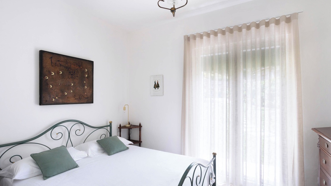 Photo of Bedroom in Cannobio