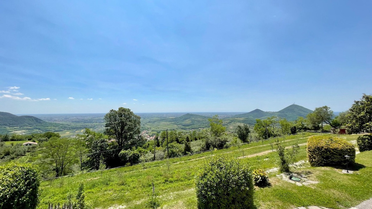 Photo of Others in Arqua Petrarca