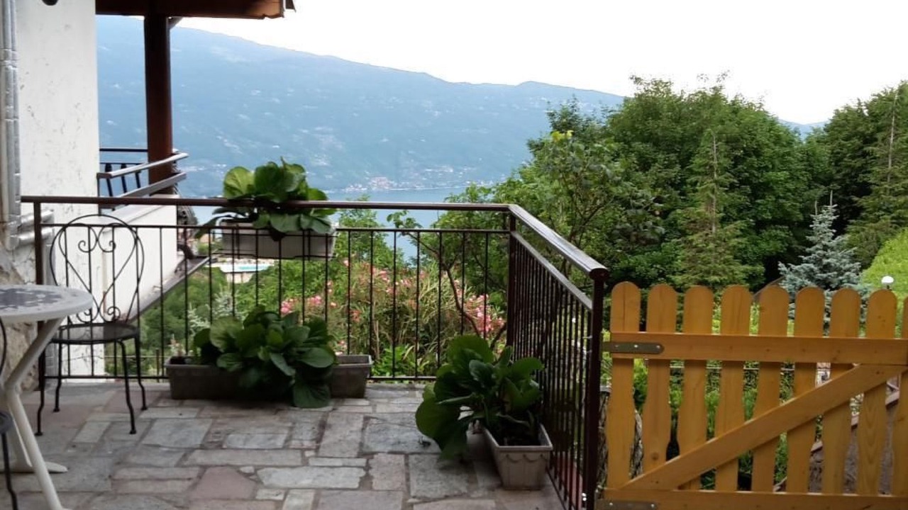 Photo of Patio Balcony in Aer