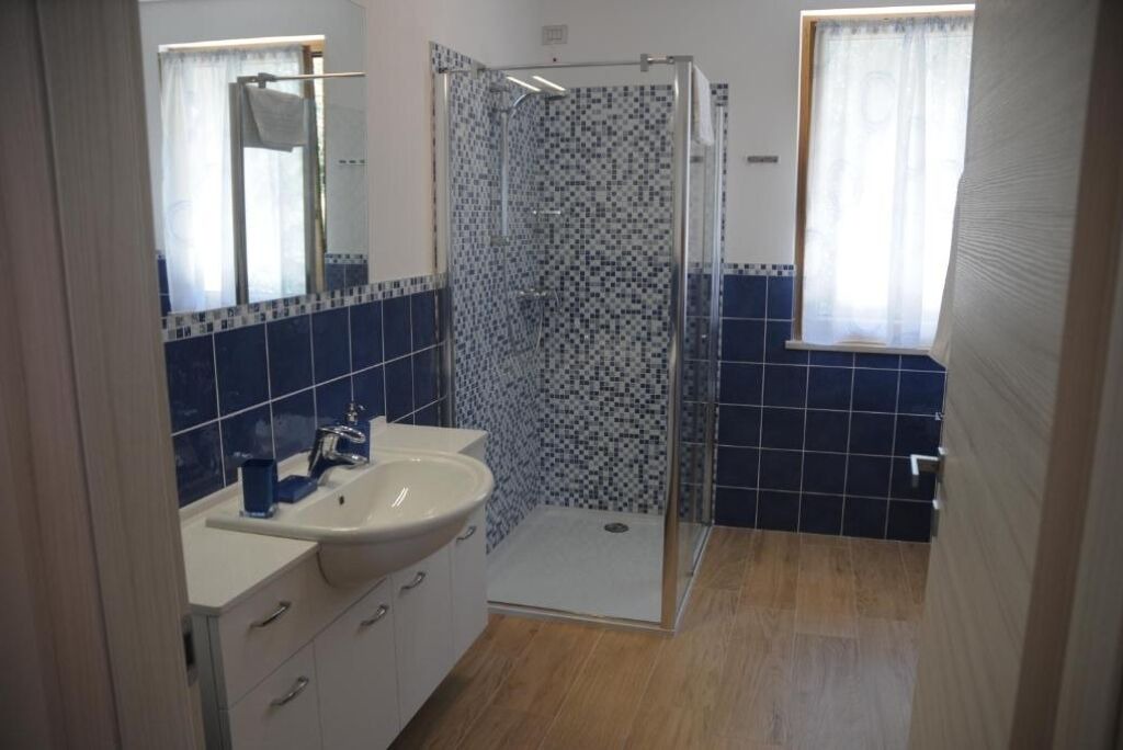Photo of Bathroom in Magugnago