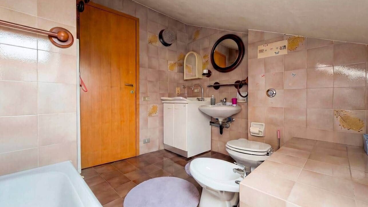 Photo of Bathroom in Alzano Lombardo