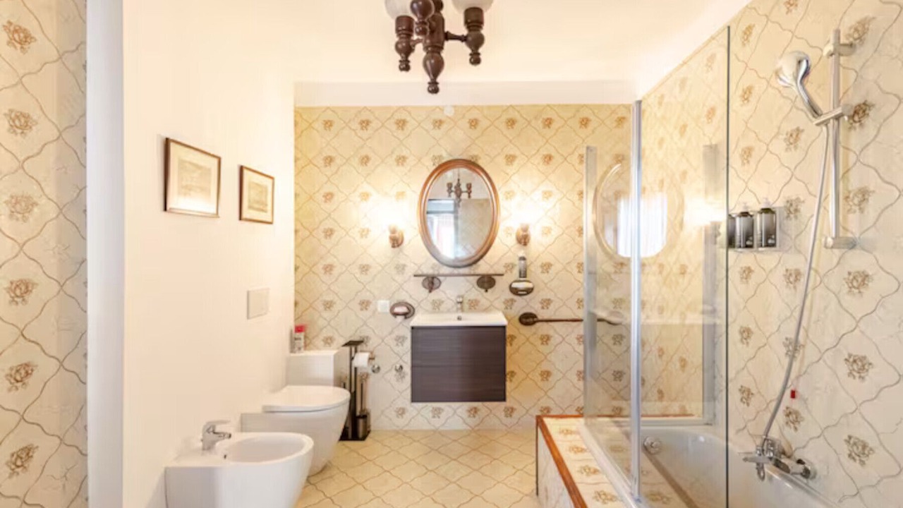 Photo of Bathroom in Mira