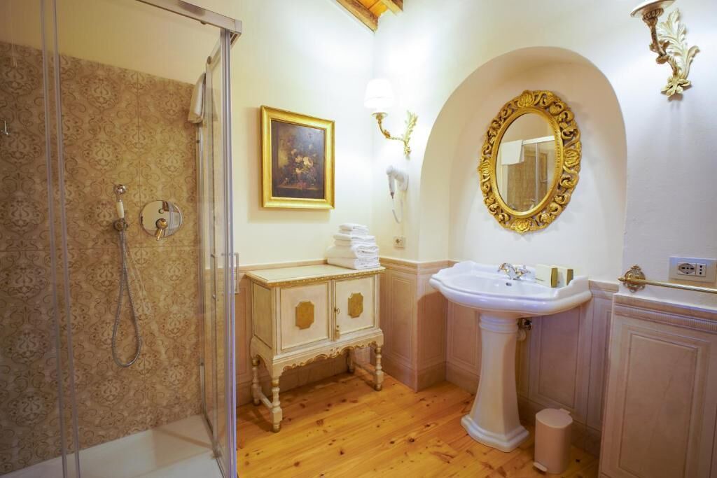 Photo of Bathroom in Est