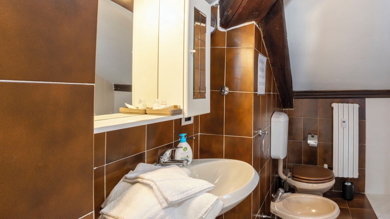 Photo of Bathroom in Susello