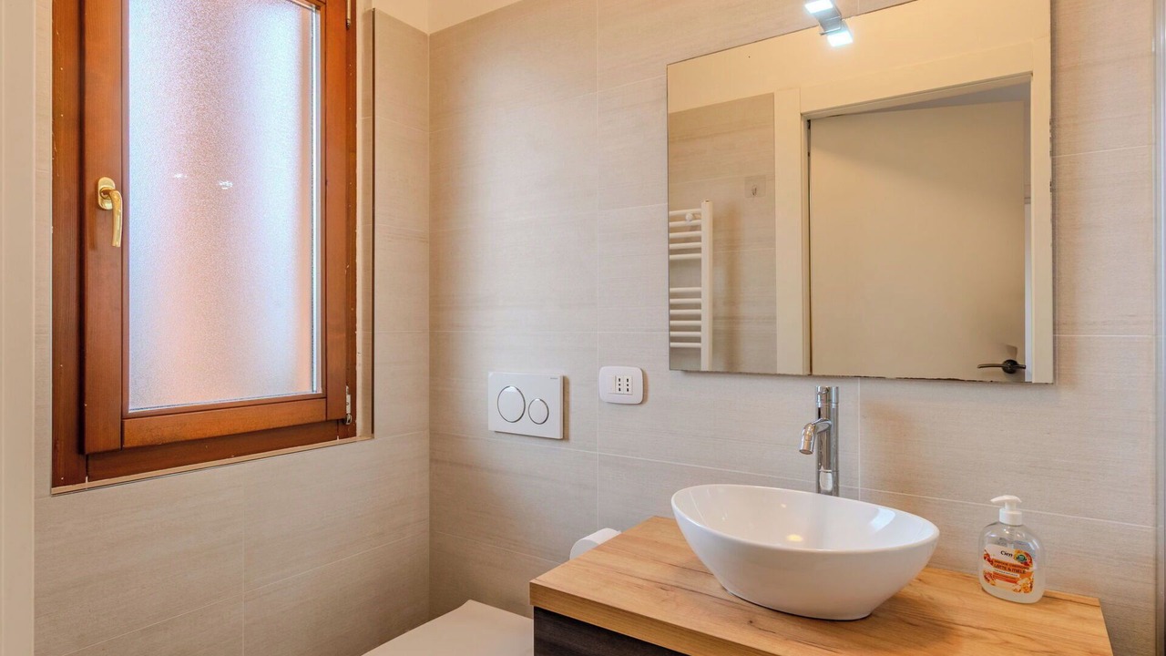 Photo of Bathroom in Malcesine