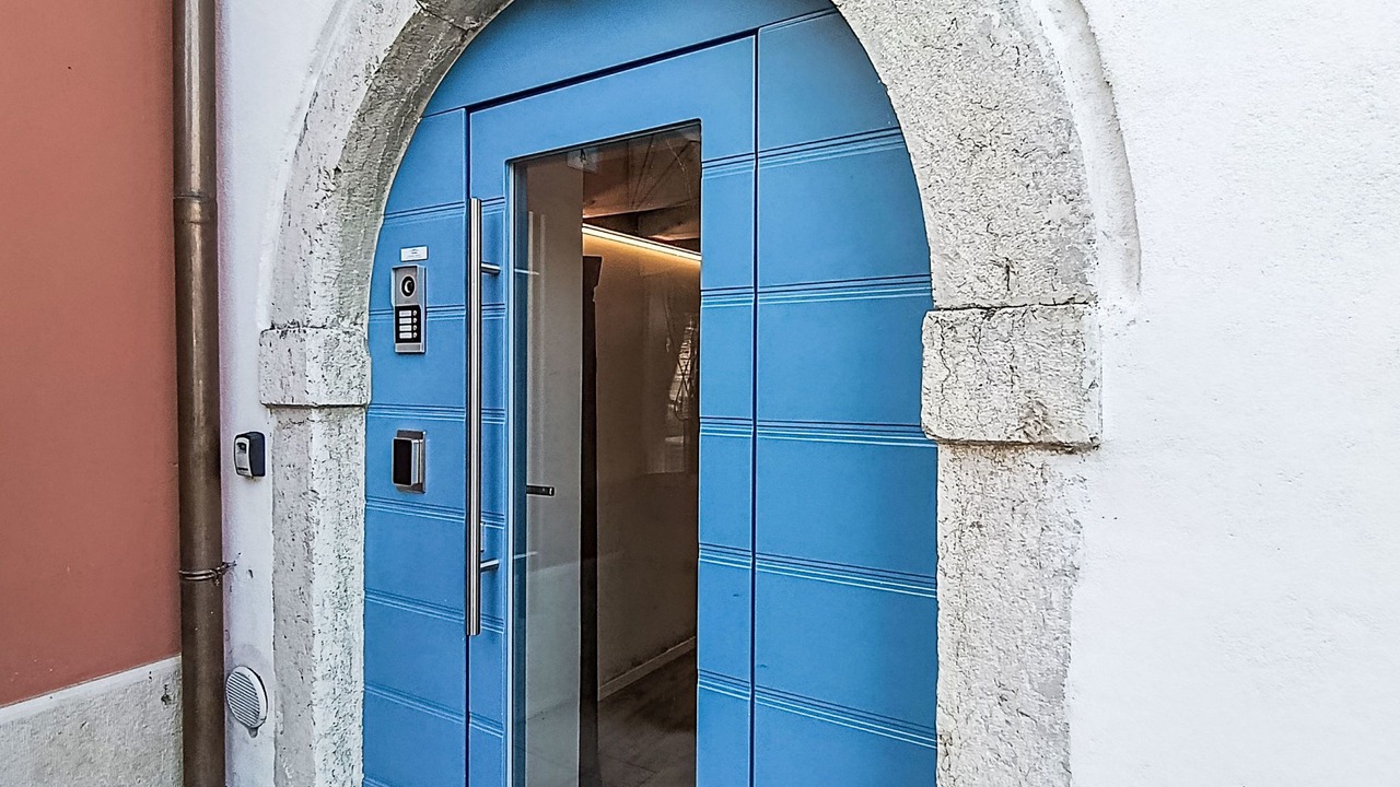 Photo of Others in Assenza