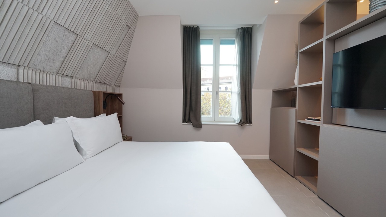 Photo of Bedroom in De Angeli