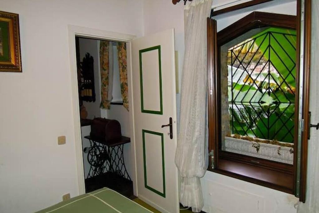 Photo of Bedroom in Gargnano