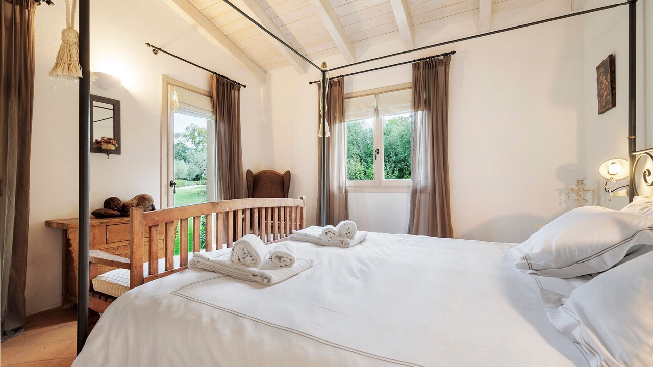 Photo of Bedroom in Puegnago del Garda