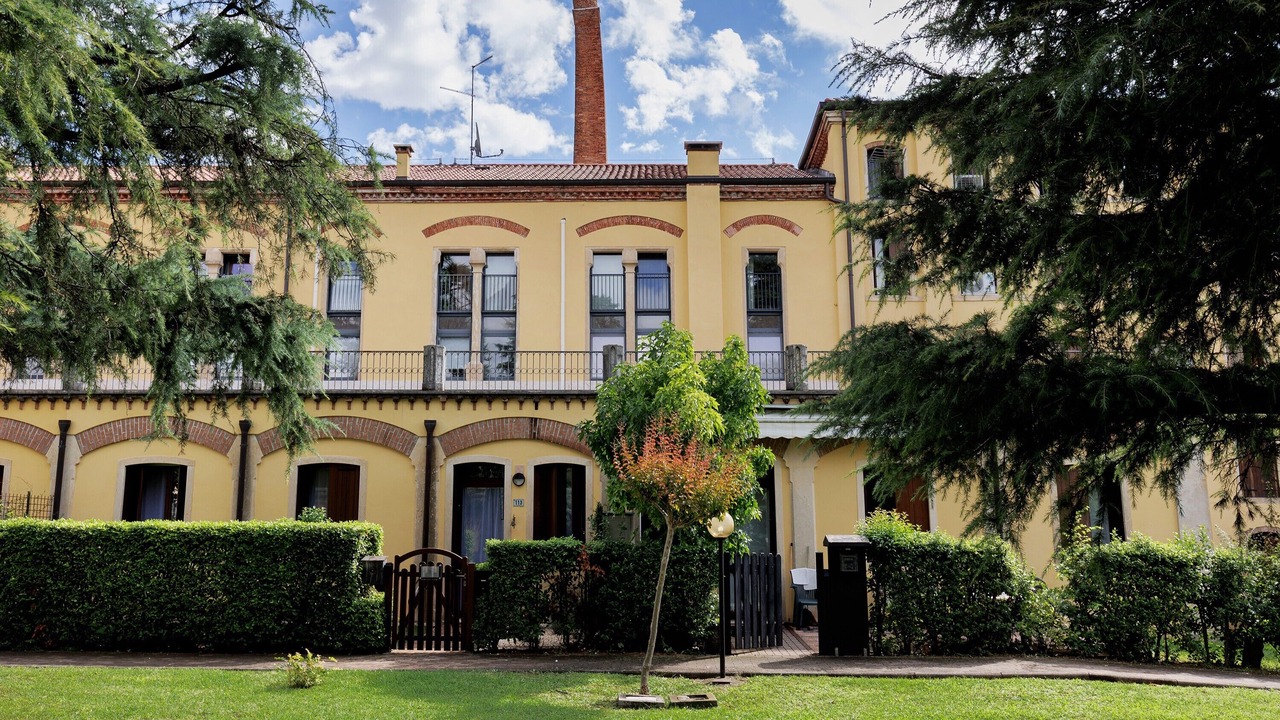 Photo of Outdoor in Illasi