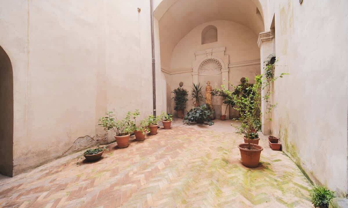 Photo of Outdoor in Rione VII Regola