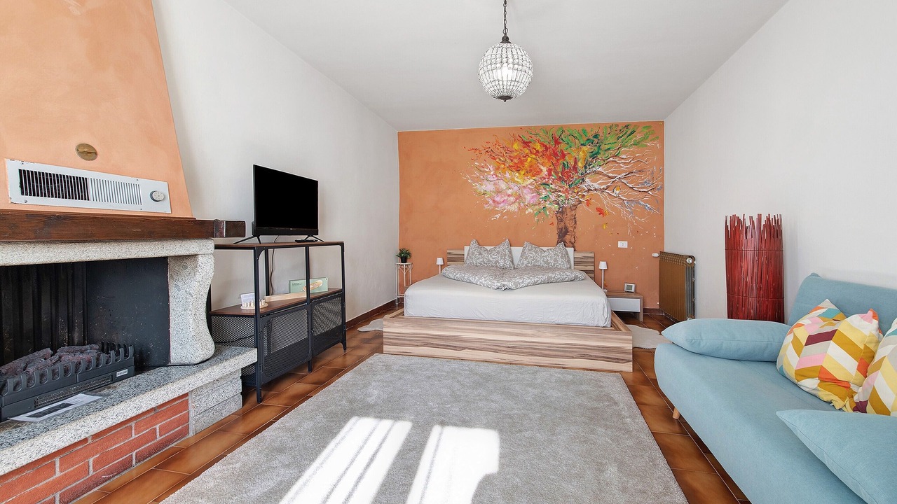 Photo of Bedroom in Arveaco