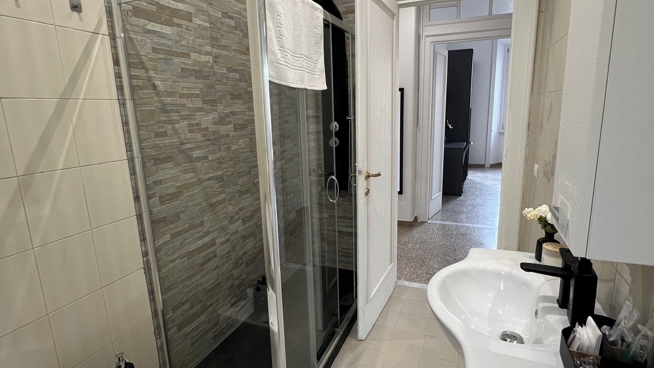 Photo of Bathroom in Monti
