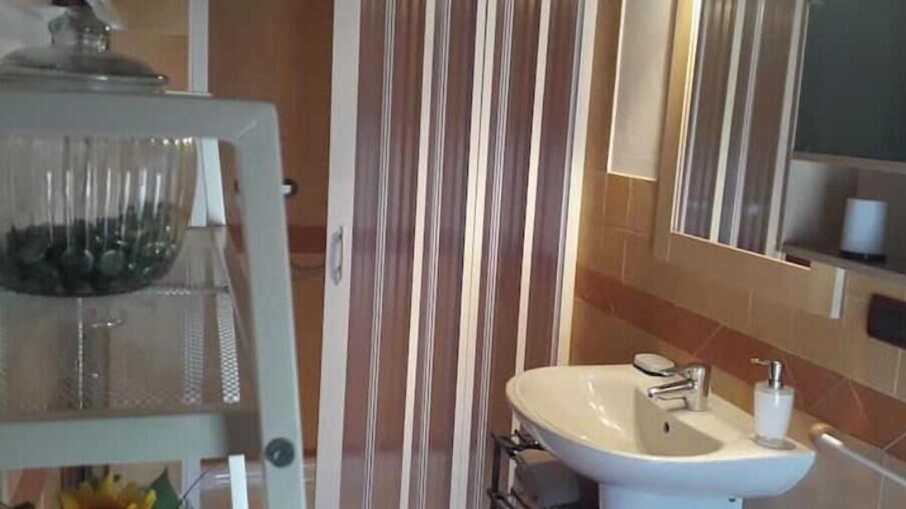 Photo of Bathroom in Costermano