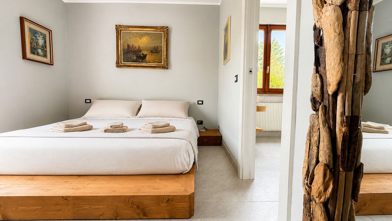 Photo of Bedroom in Luino
