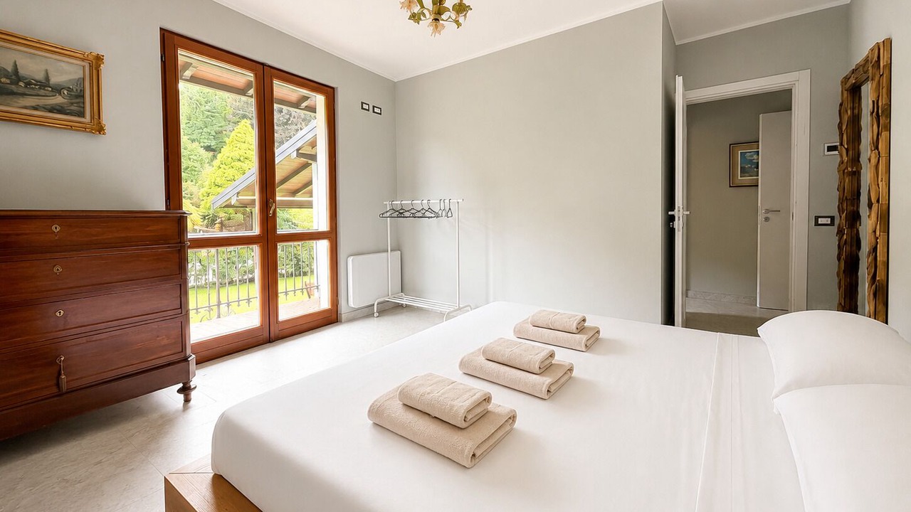 Photo of Bedroom in Luino