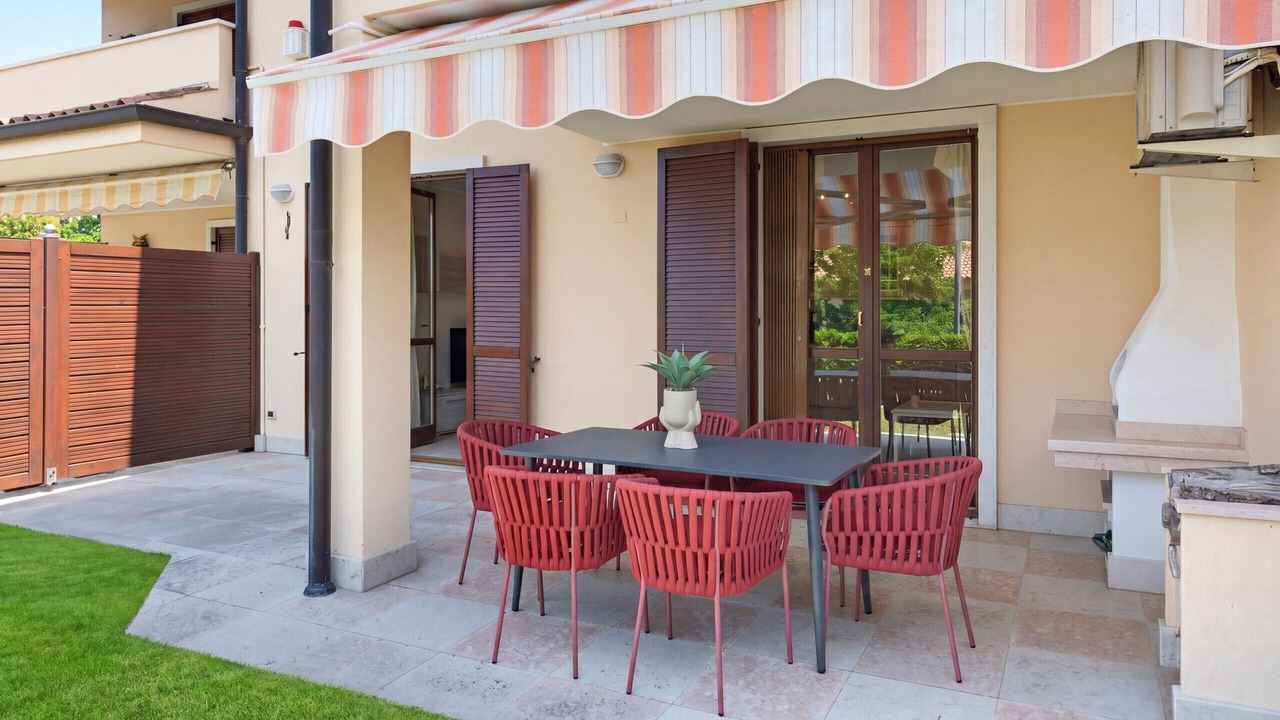 Photo of Outdoor in Calmasino