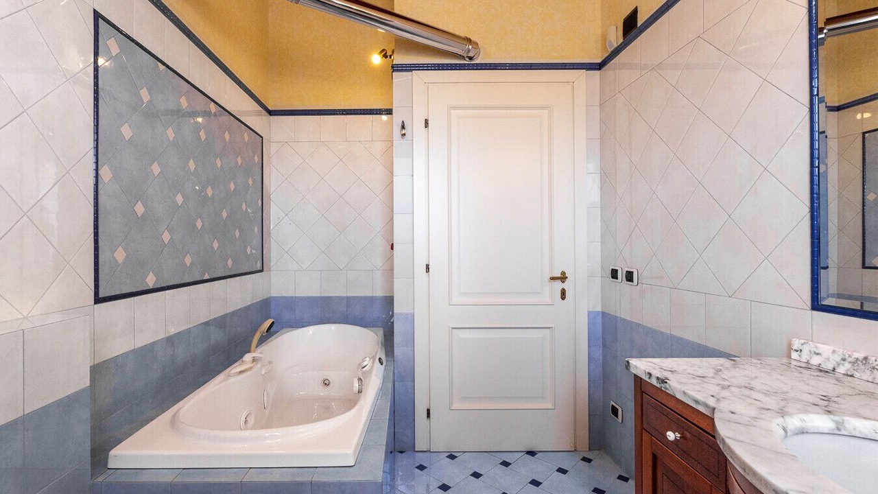 Photo of Bathroom in Gardone Riviera