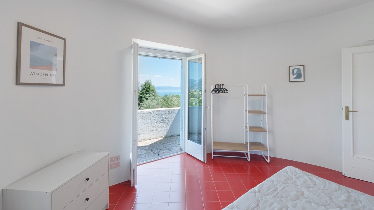 Photo of Bedroom in San Felice del Benaco