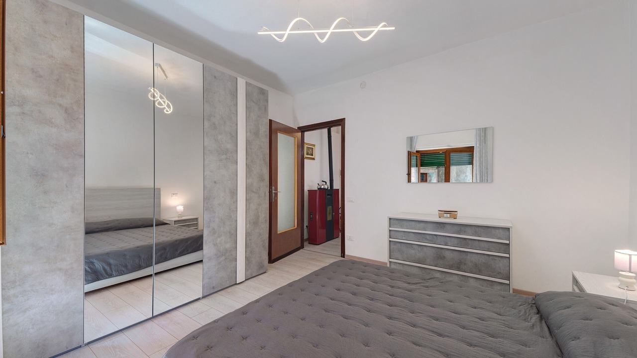 Photo of Bedroom in Valstrona