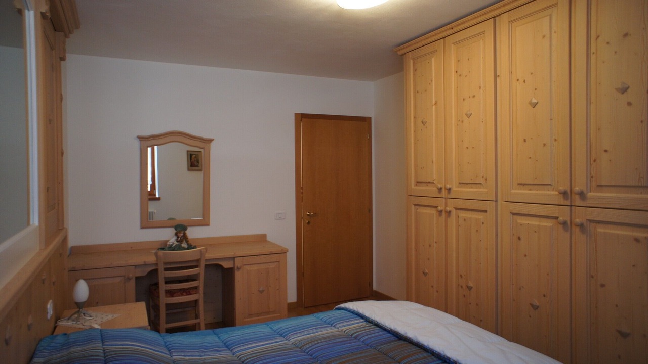 Photo of Bedroom in Molveno