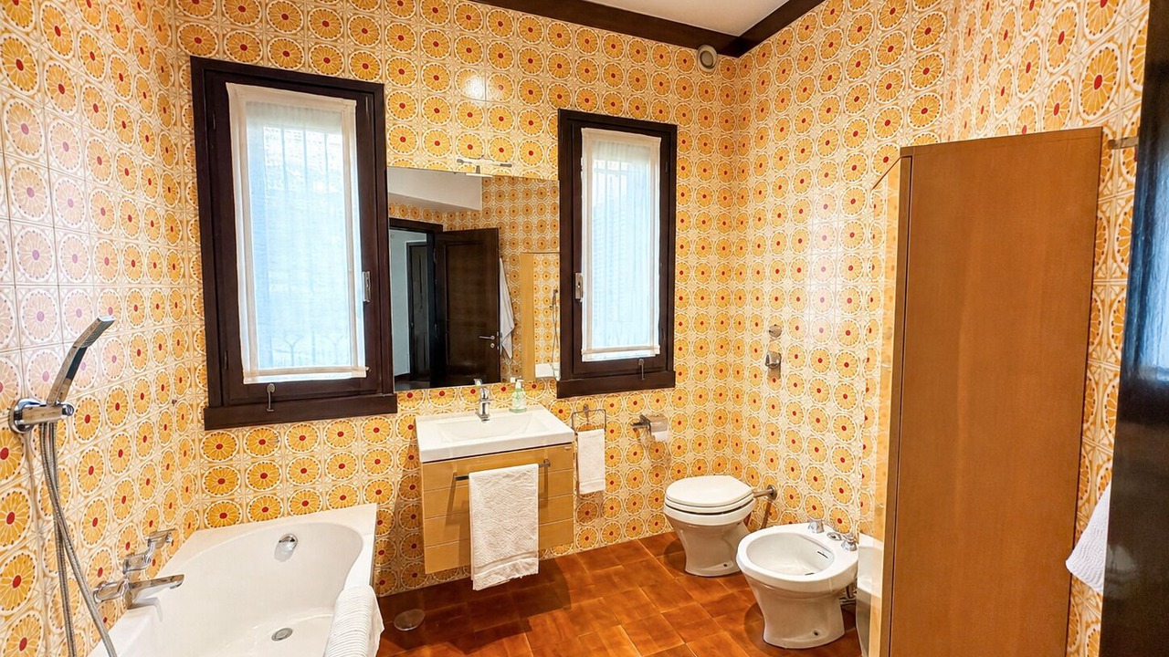 Photo of Bathroom in Lesa