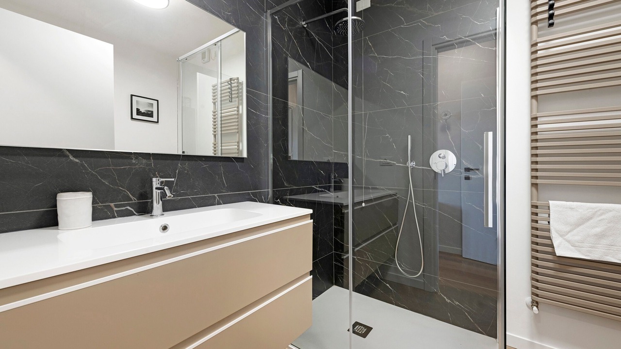 Photo of Bathroom in Lugana