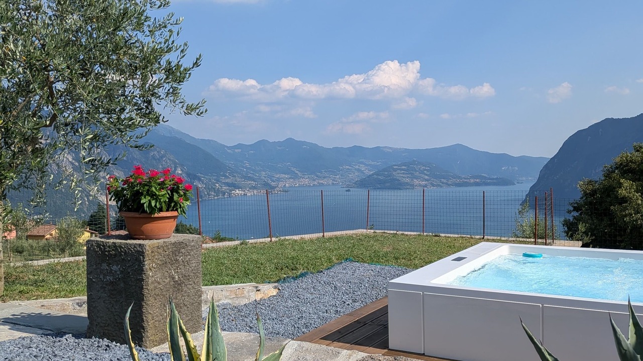 Photo of Outdoor in Solto Collina