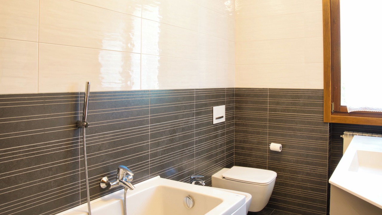 Photo of Bathroom in Garlate