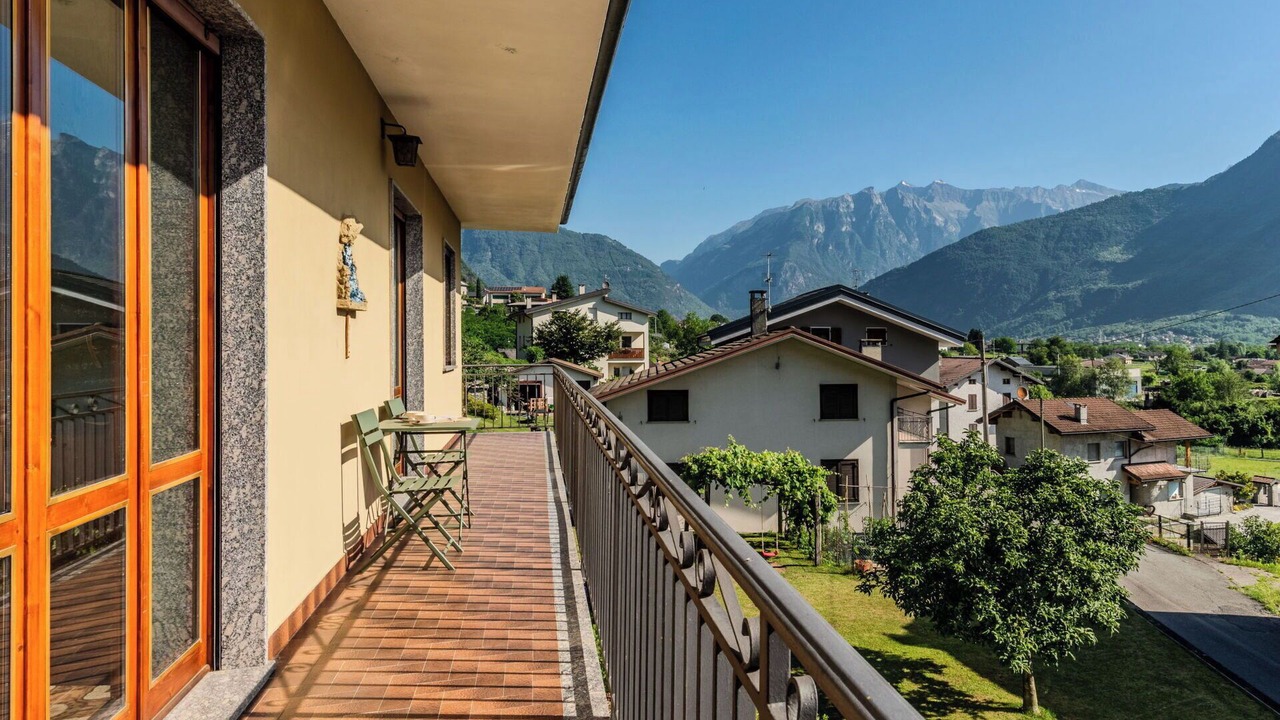 Photo of Patio Balcony in Samolaco