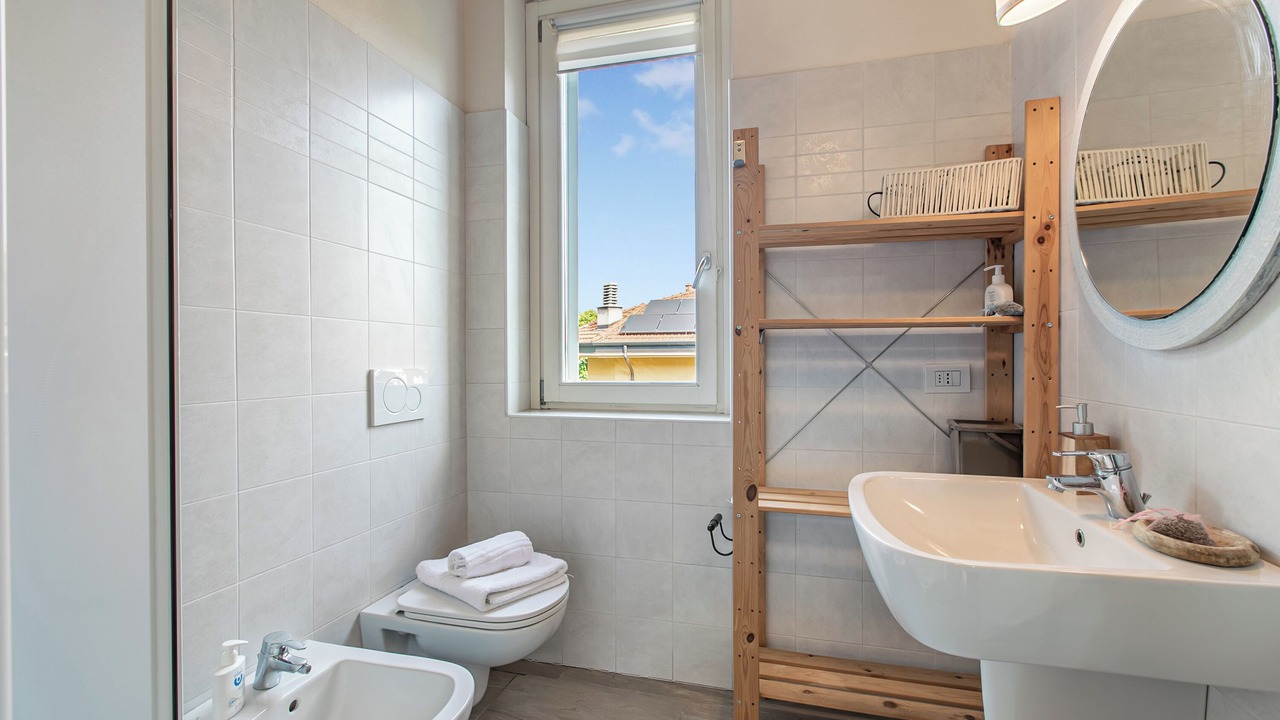 Photo of Bathroom in Ispra