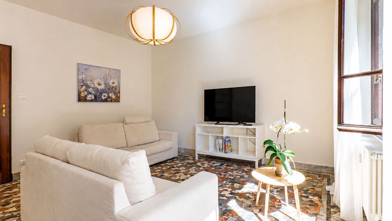 Photo of Livingroom in Intra