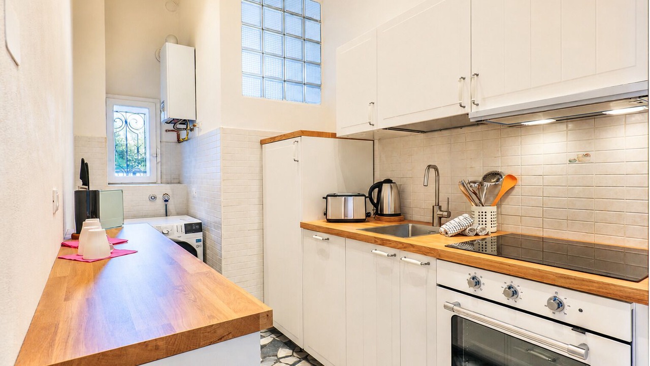 Photo of Kitchen in Intra