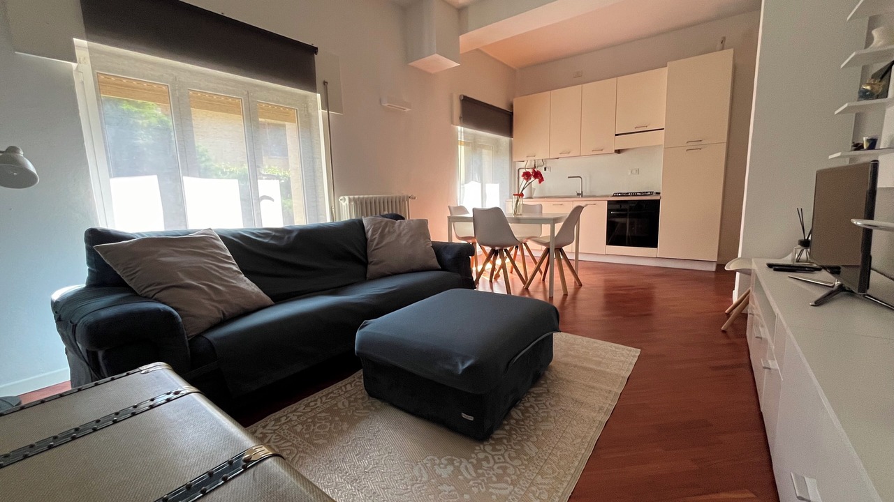 Photo of Livingroom in Intra