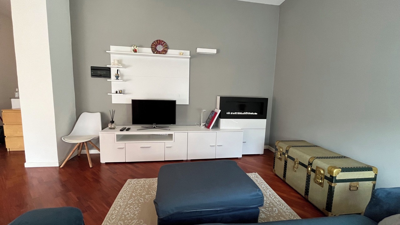 Photo of Livingroom in Intra