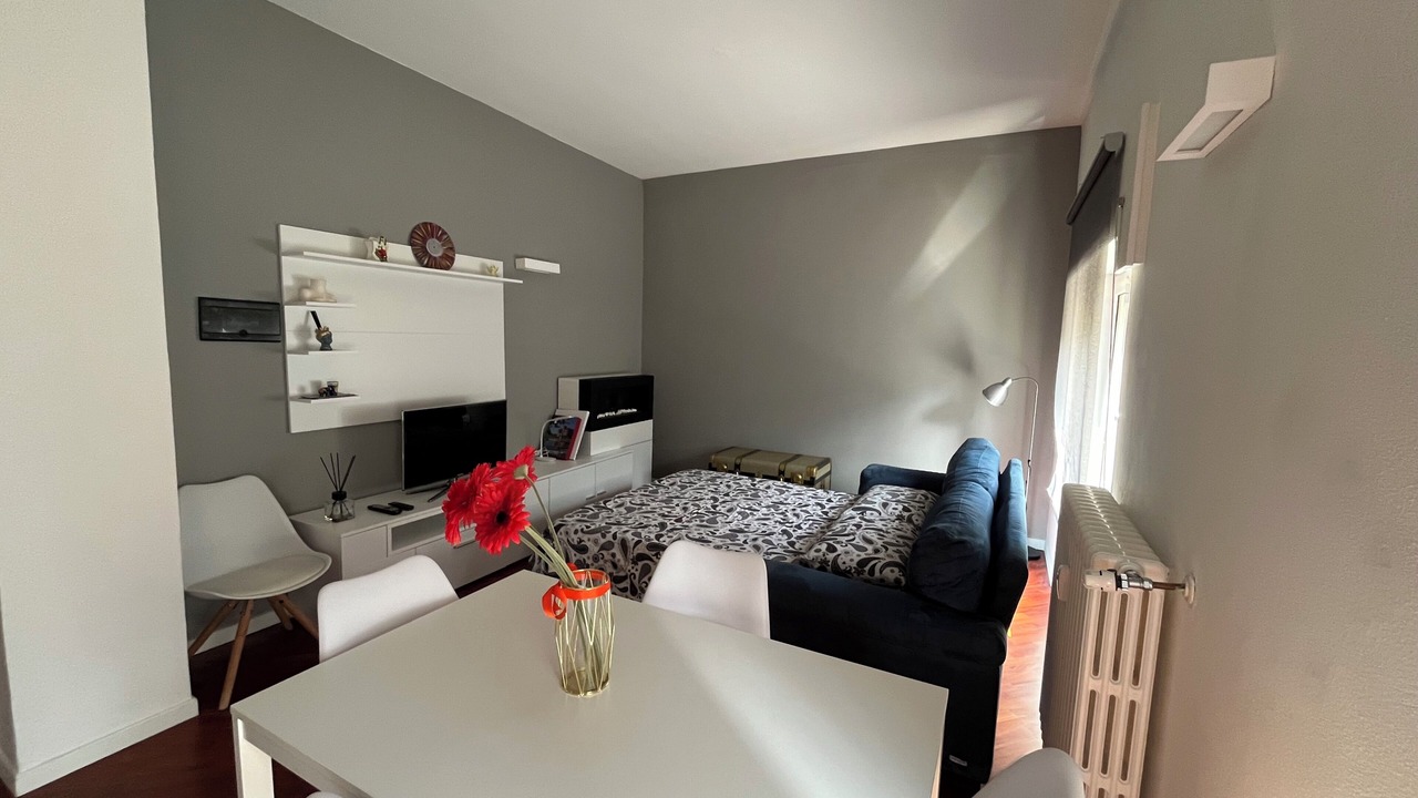 Photo of Bedroom in Intra