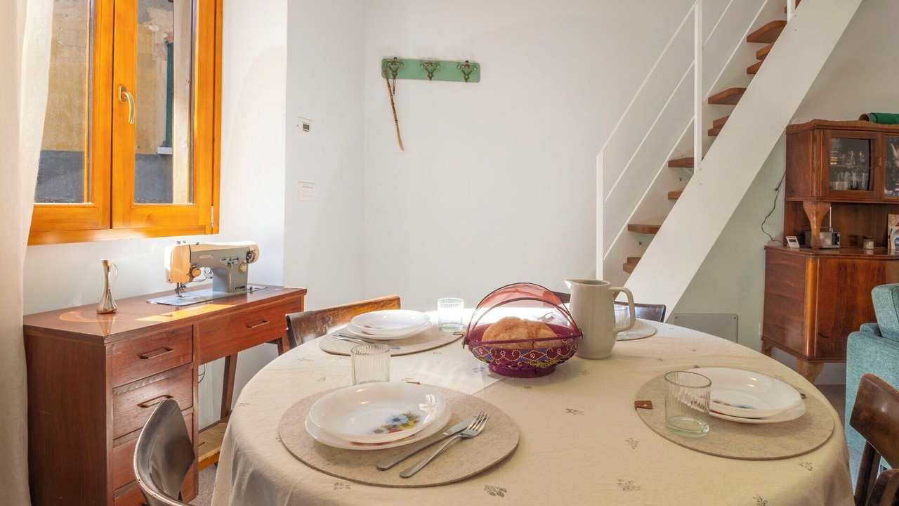 Photo of Bedroom in Brovello-Carpugnino