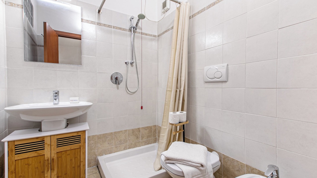 Photo of Bathroom in Ispra